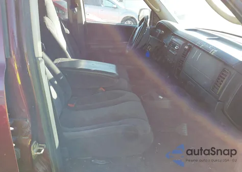 2002 Dodge Dakota Slt from USA, damaged, VIN 1B7HG48N82S552357